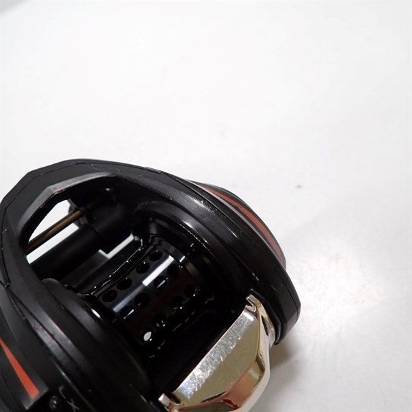 レボＬＸ９９２Ｚ 左